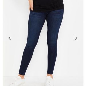 AG skinny leg maternity jeans size 26, coal wash
